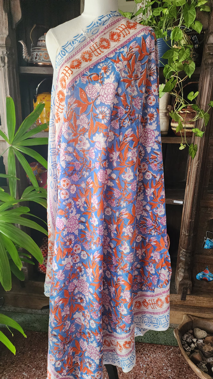 Cotton sarong - blue red