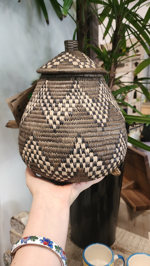 Zulu basket